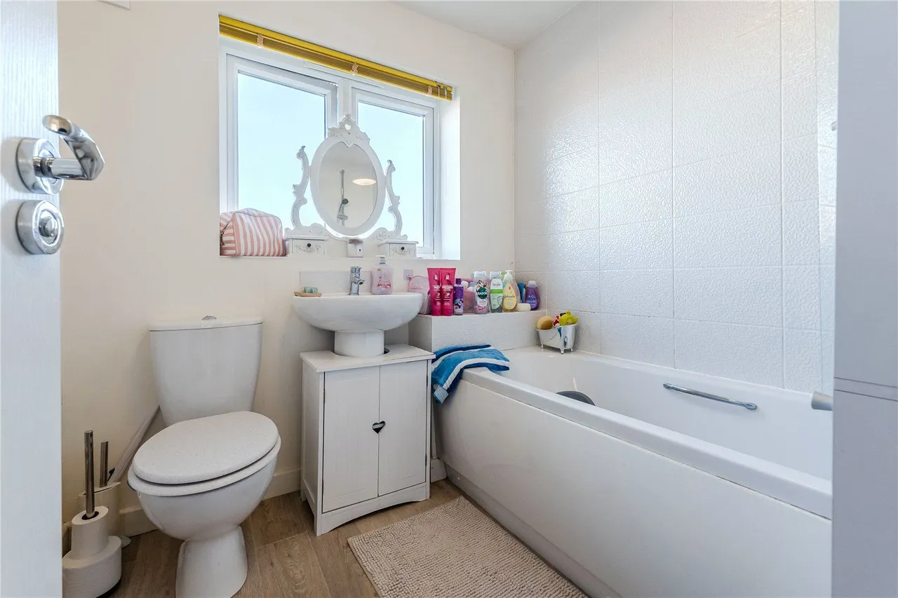 Haydock Avenue, Castleford, WF10, photo 4
