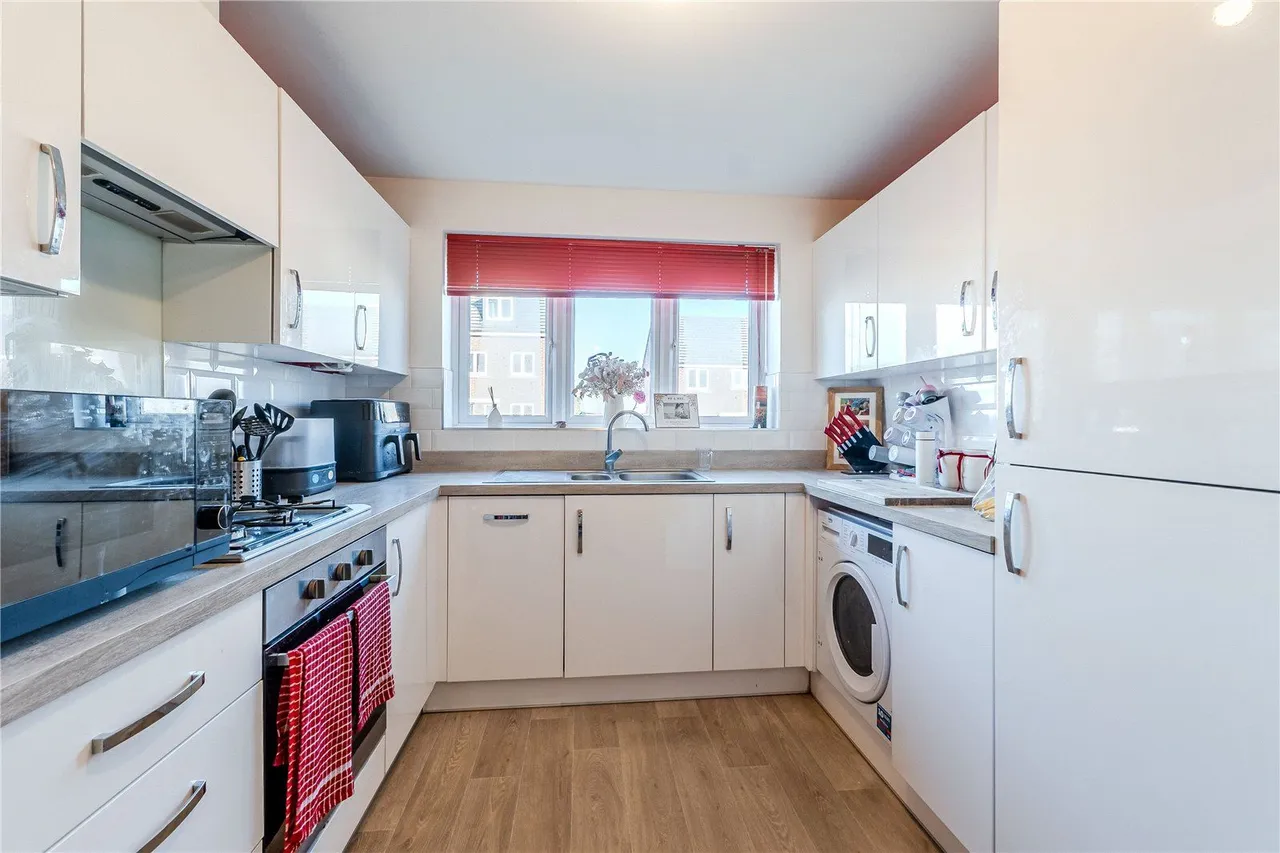 Haydock Avenue, Castleford, WF10, photo 3