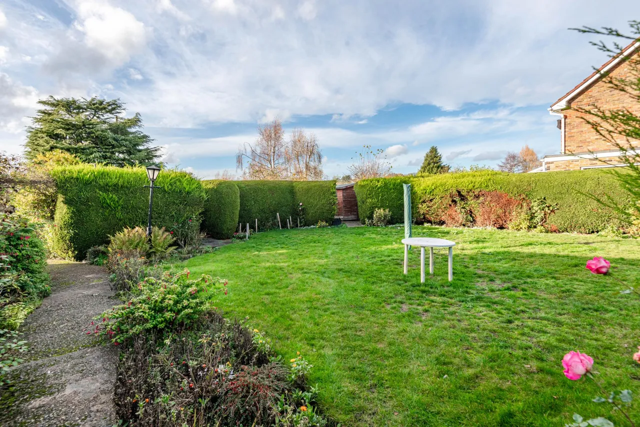 Riverside Avenue, Broxbourne, photo 5