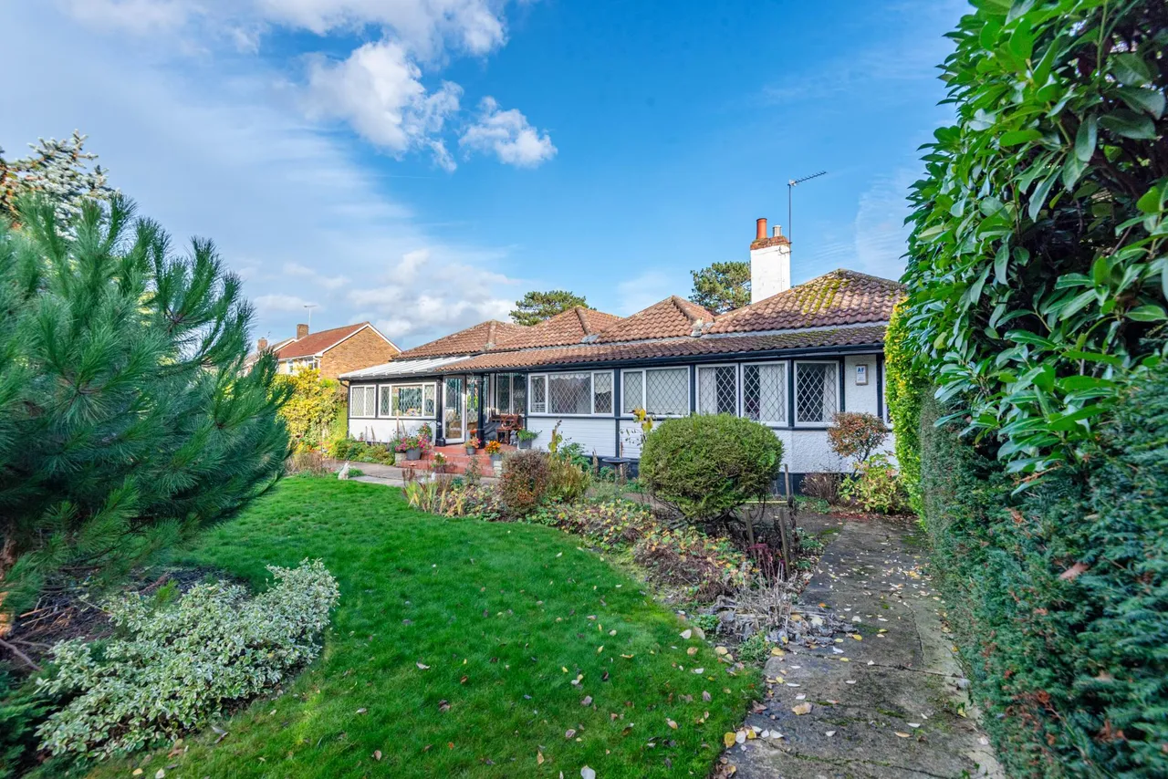 Riverside Avenue, Broxbourne, photo 9