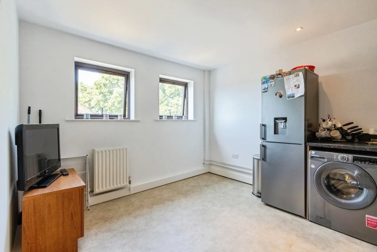Woodlands Village, WAKEFIELD, West Yorkshire, WF1, photo 7