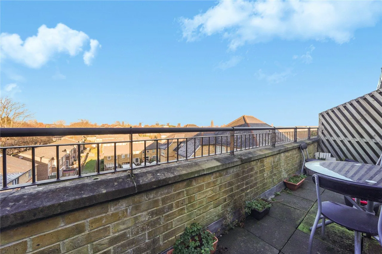 Silverdale, SE26, photo 14