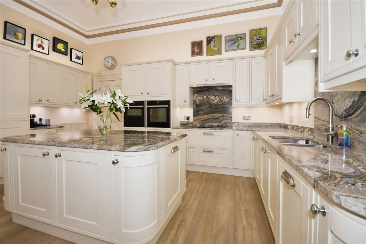 Lismore Road, Buxton, Derbyshire, SK17, photo 4
