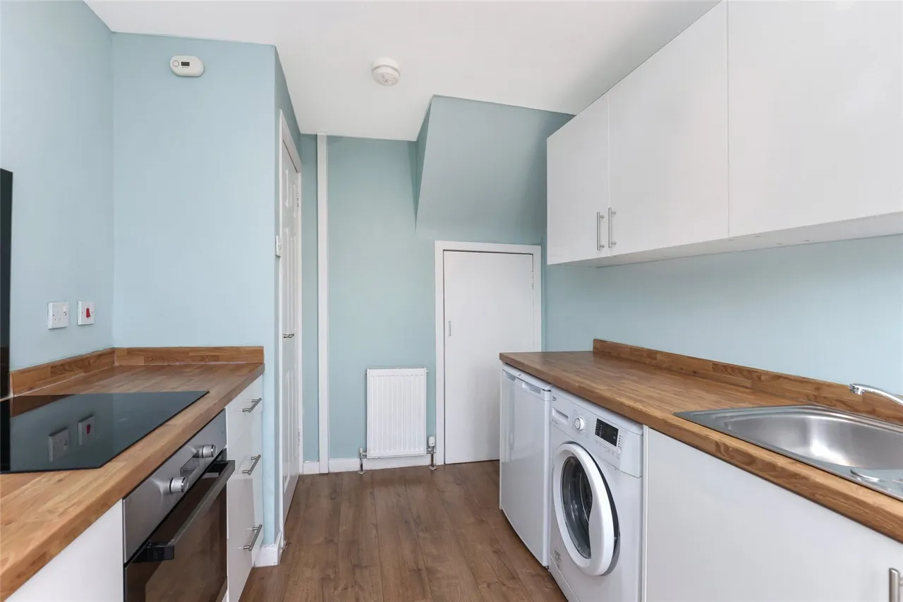 Tasman Drive, Westwood, G75, photo 6