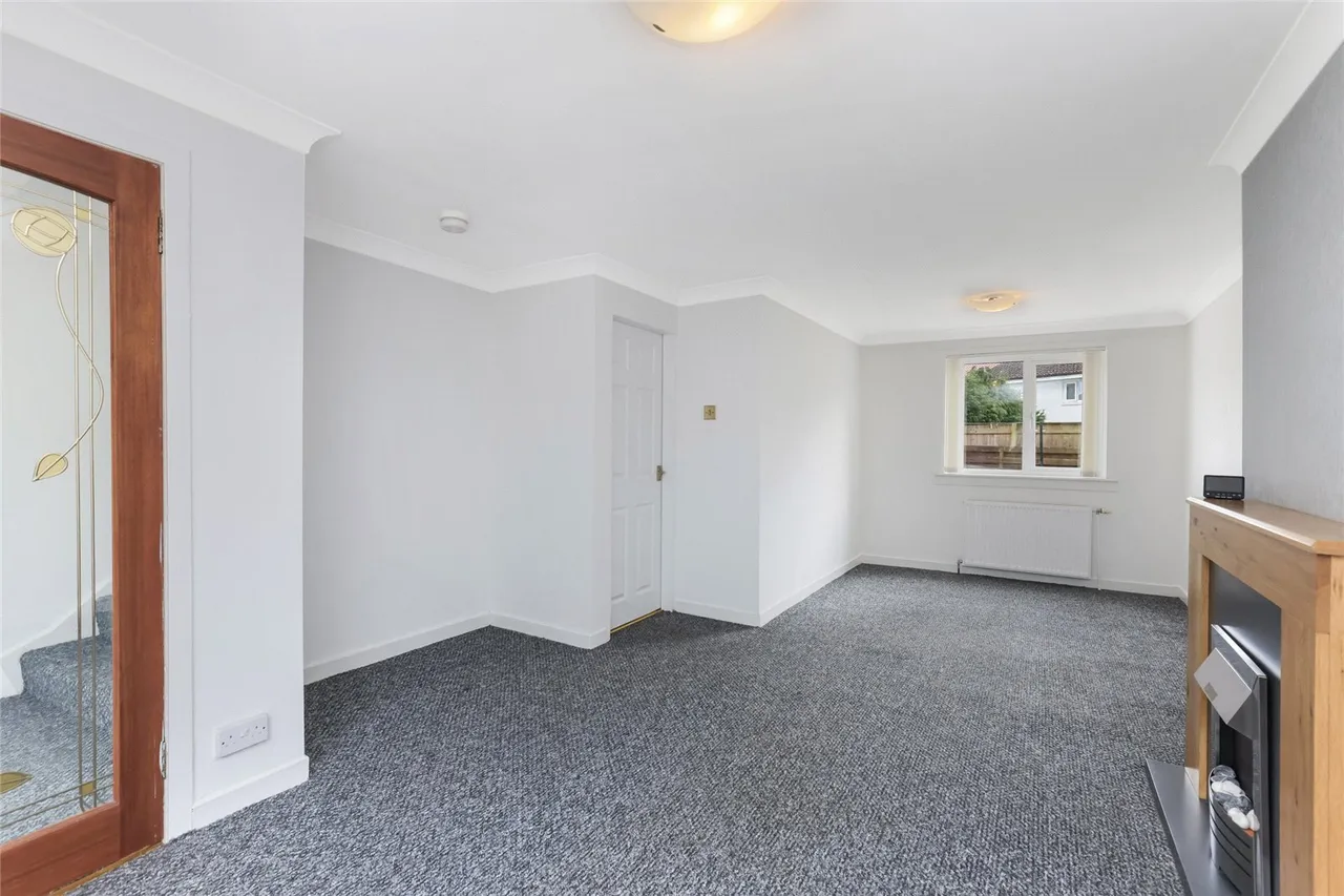 Tasman Drive, Westwood, G75, photo 2