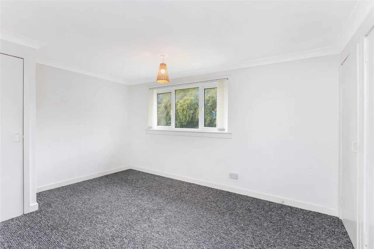 Tasman Drive, Westwood, G75, photo 15