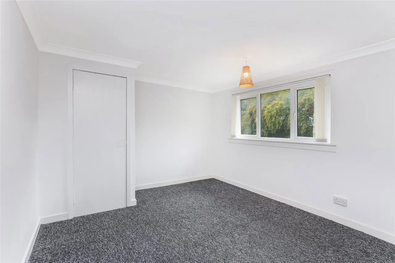 Tasman Drive, Westwood, G75, photo 8
