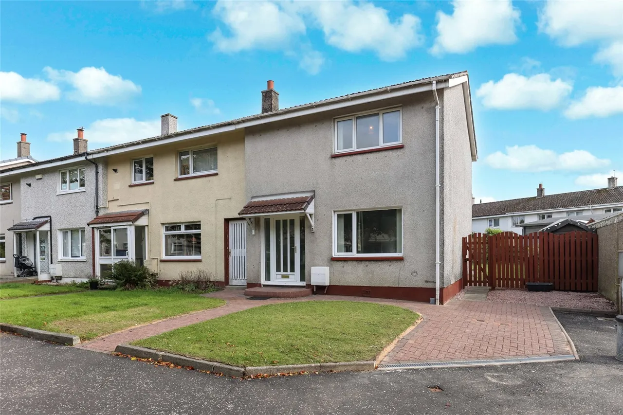 2 bed house for sale, Tasman Drive, Westwood, G75