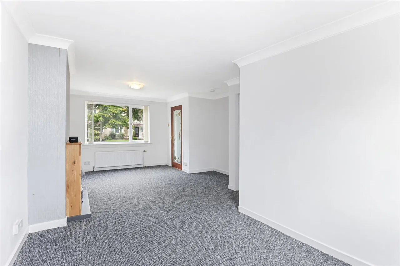 Tasman Drive, Westwood, G75, photo 4