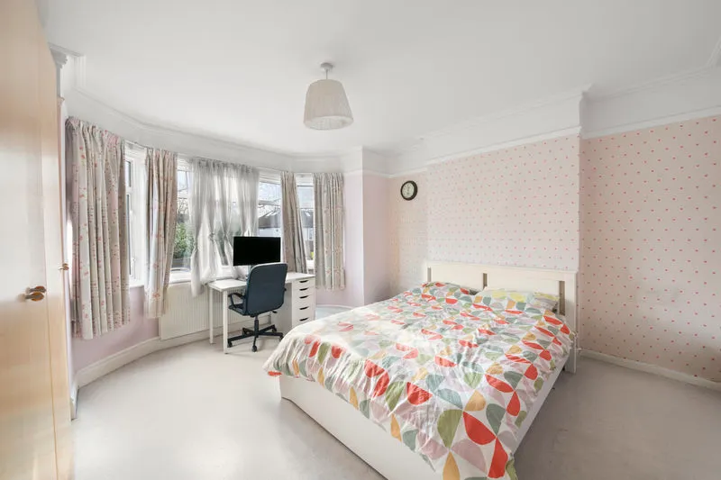 Barrow Point Avenue, Pinner, photo 12