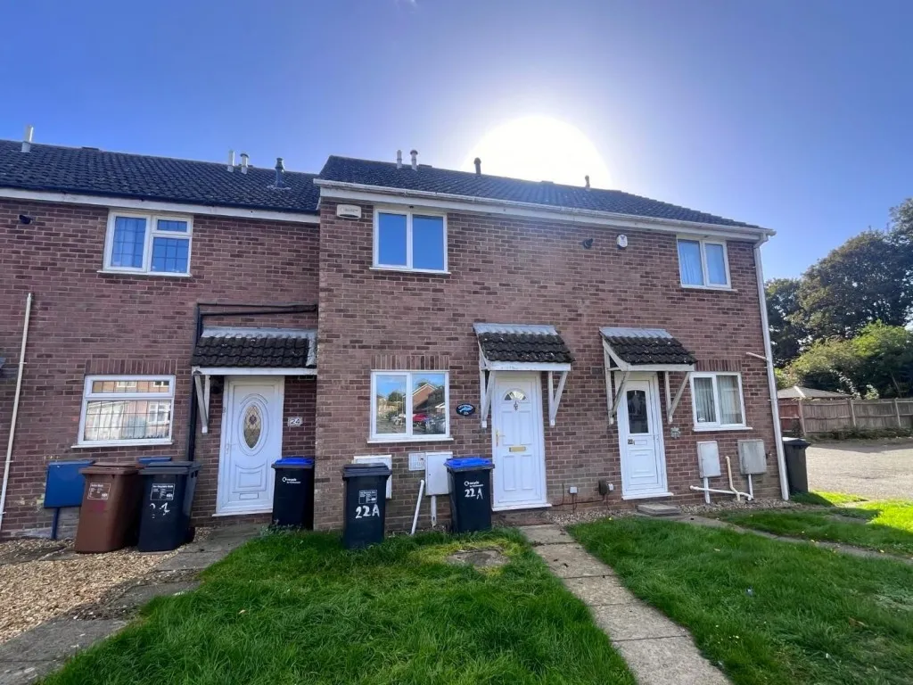 2 bed house to rent, Thornfield, Cherry Lodge