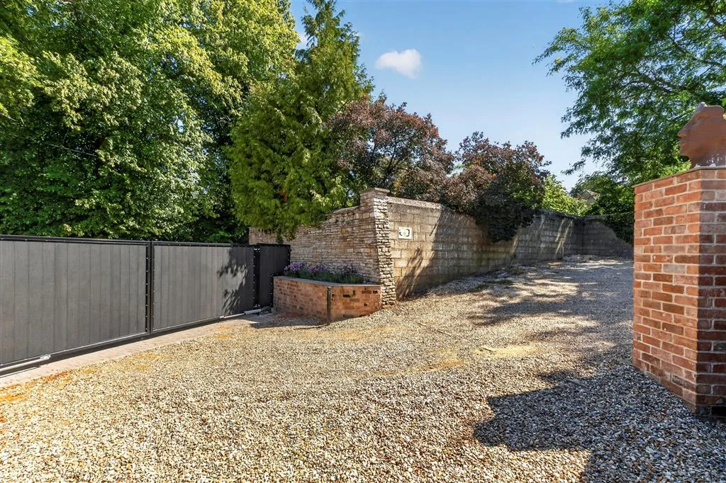 The Street, South Luffenham, LE15, photo 19