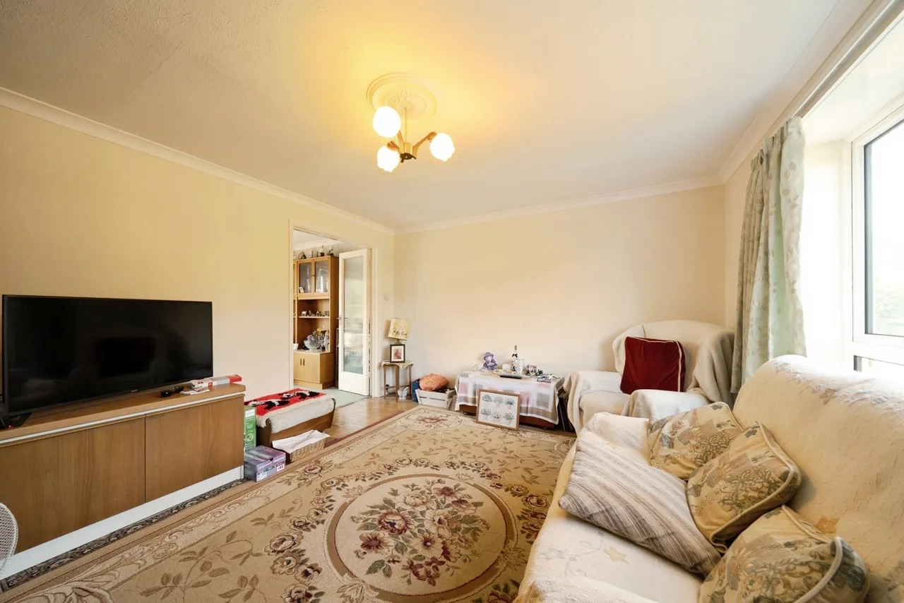 Boltons Lane, Woking, GU22, photo 5