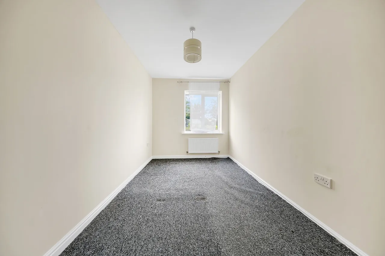 19 Blackthorn Road, Ilford, Essex, IG1 2NS, photo 12