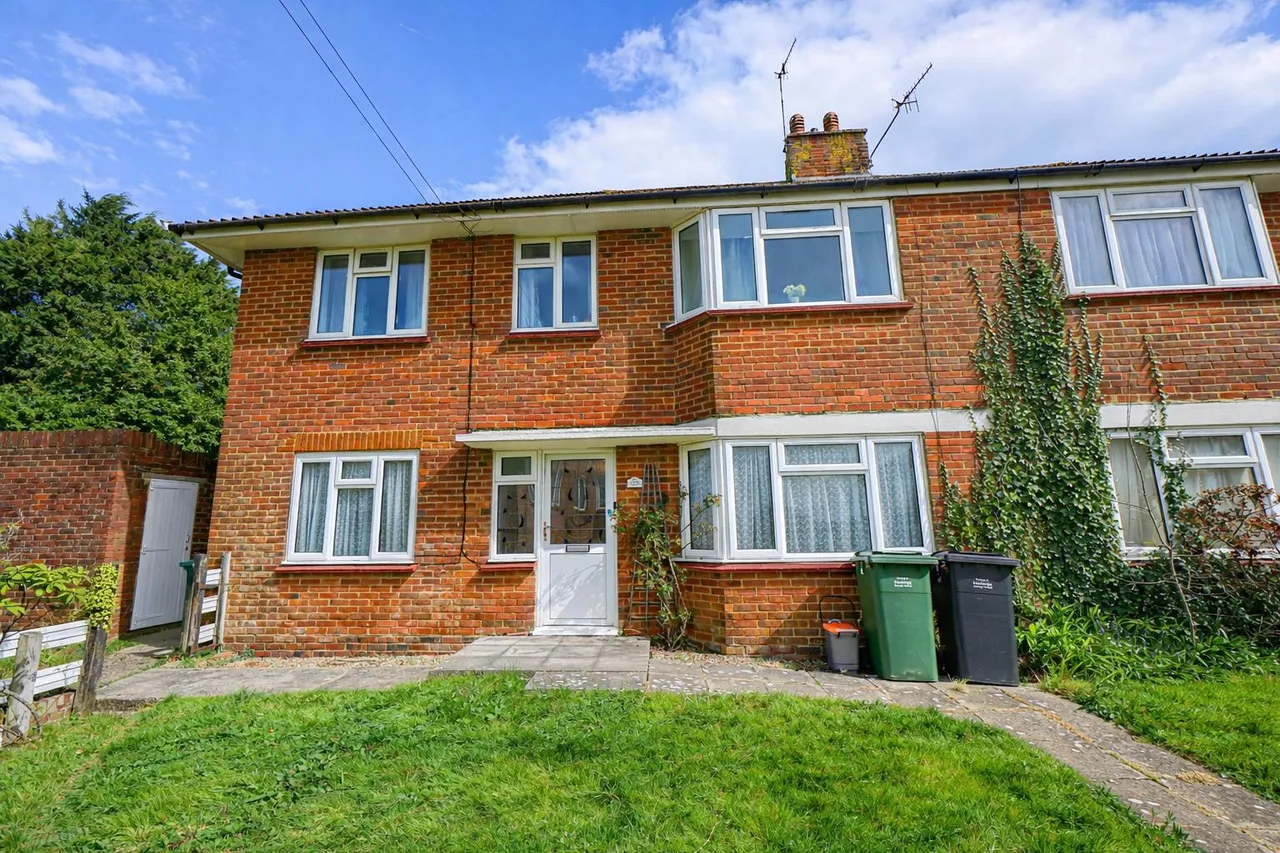 2 bed flat for sale, Rock Lane, Hastings