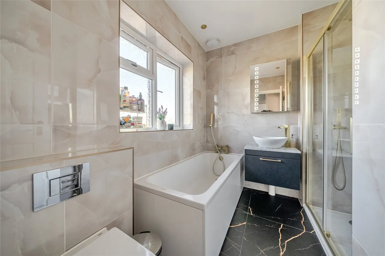 Slades Drive, Chislehurst, BR7, photo 13