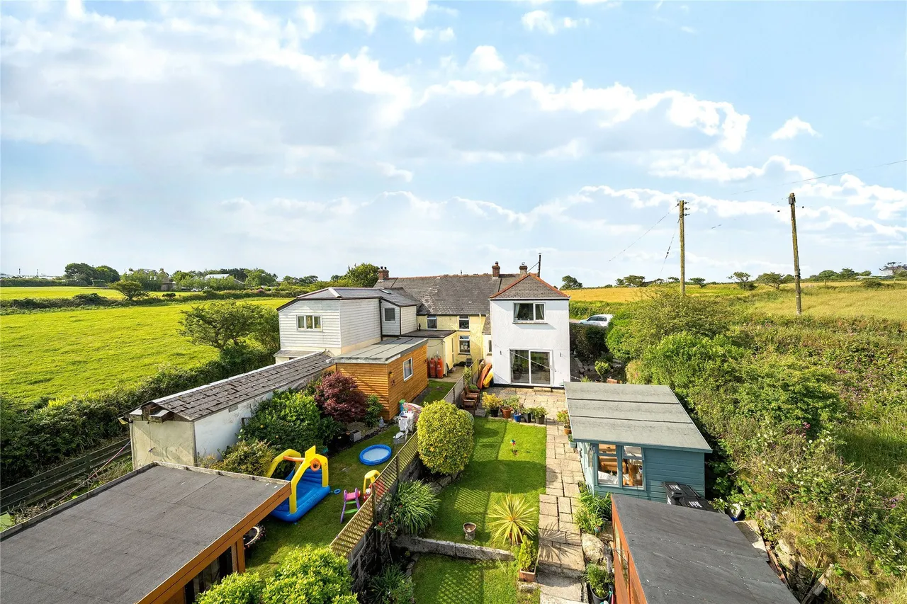 2 bed property for sale, Croft Mitchell, Troon, TR14