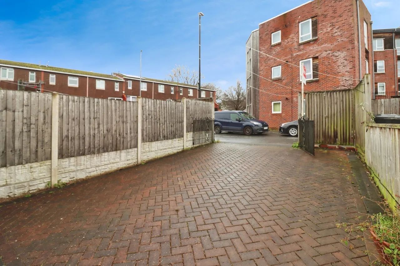 Shaw Close, Bristol, BS5, photo 11