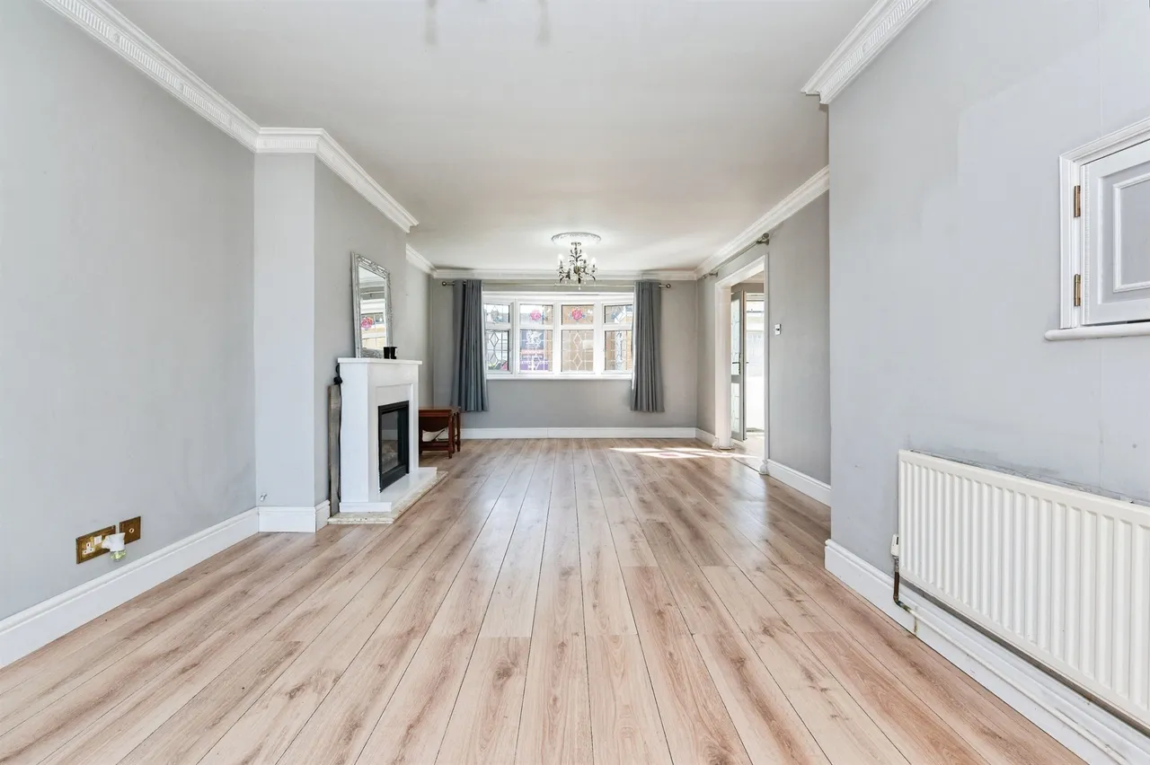Malting Lane, Orsett, RM16, photo 7