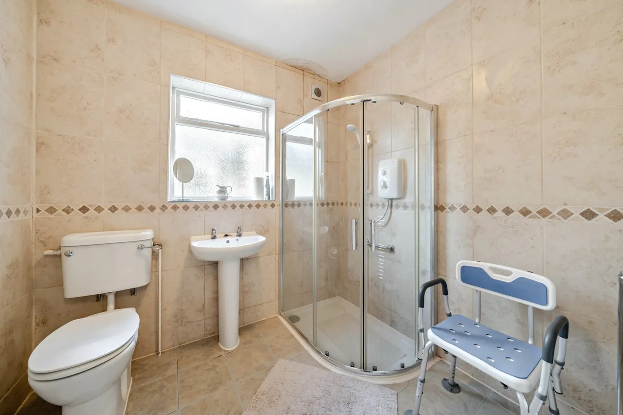 Homeleigh Road, SE15, photo 17