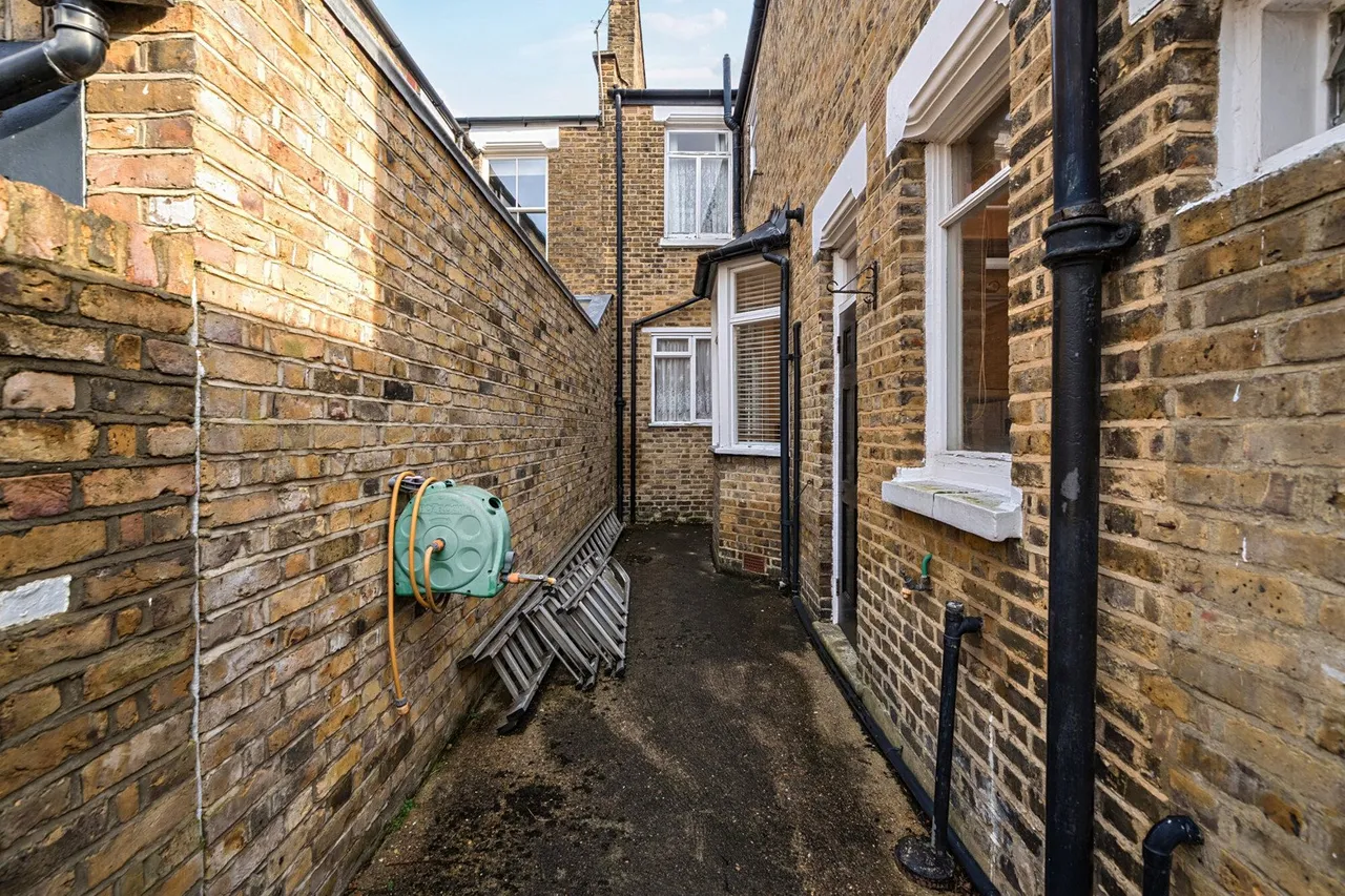 Homeleigh Road, SE15, photo 21