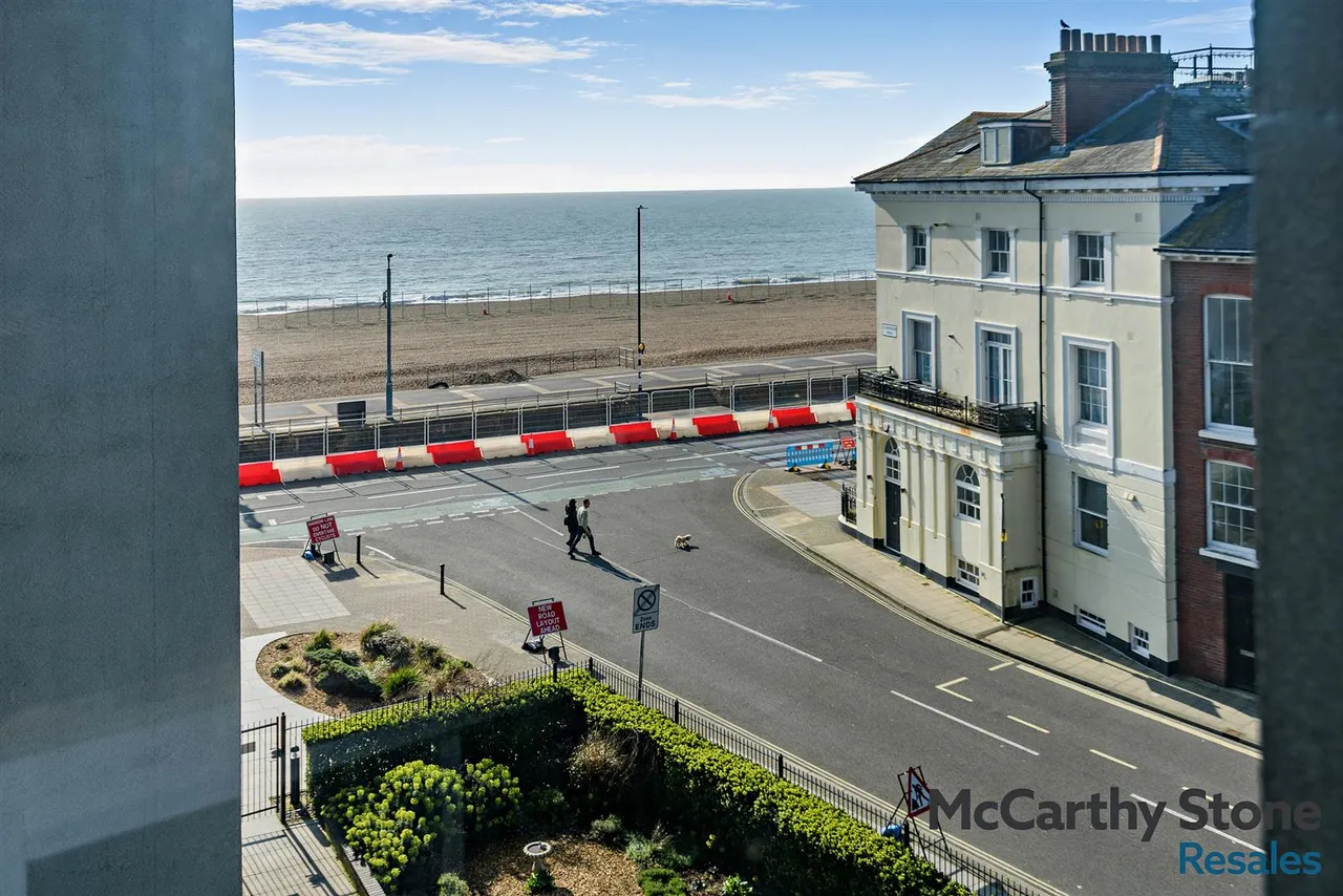 South Parade, Southsea, PO4, photo 9