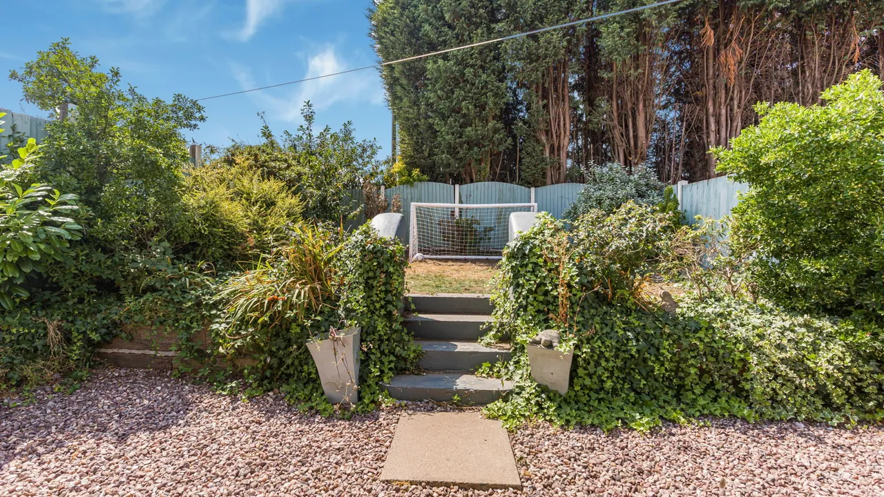 MacGregor Crescent, Tamworth, B77, photo 18