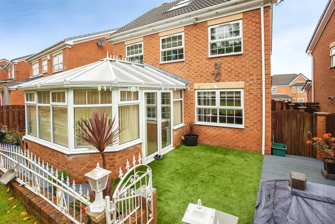 Ripley Grove, Barnsley, S75, photo 23
