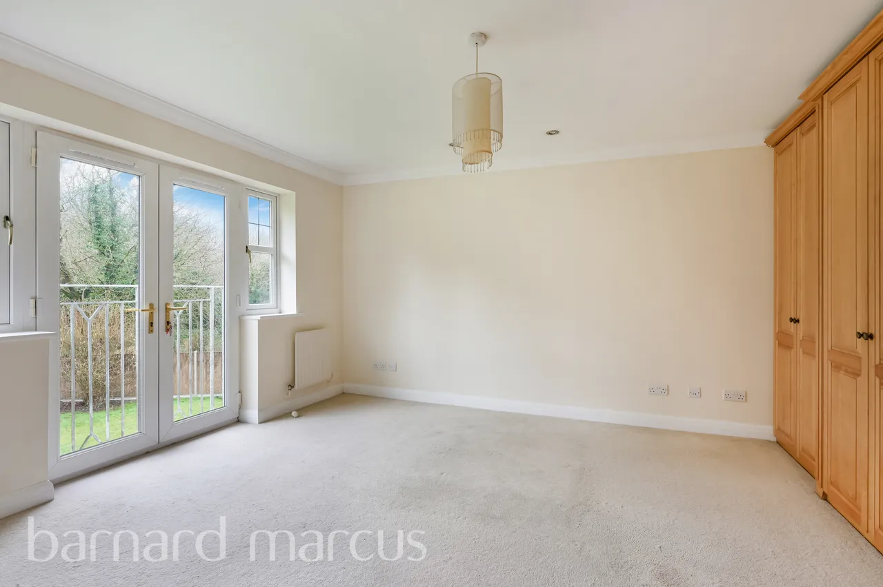 Heathside Place, Epsom, KT18, photo 6