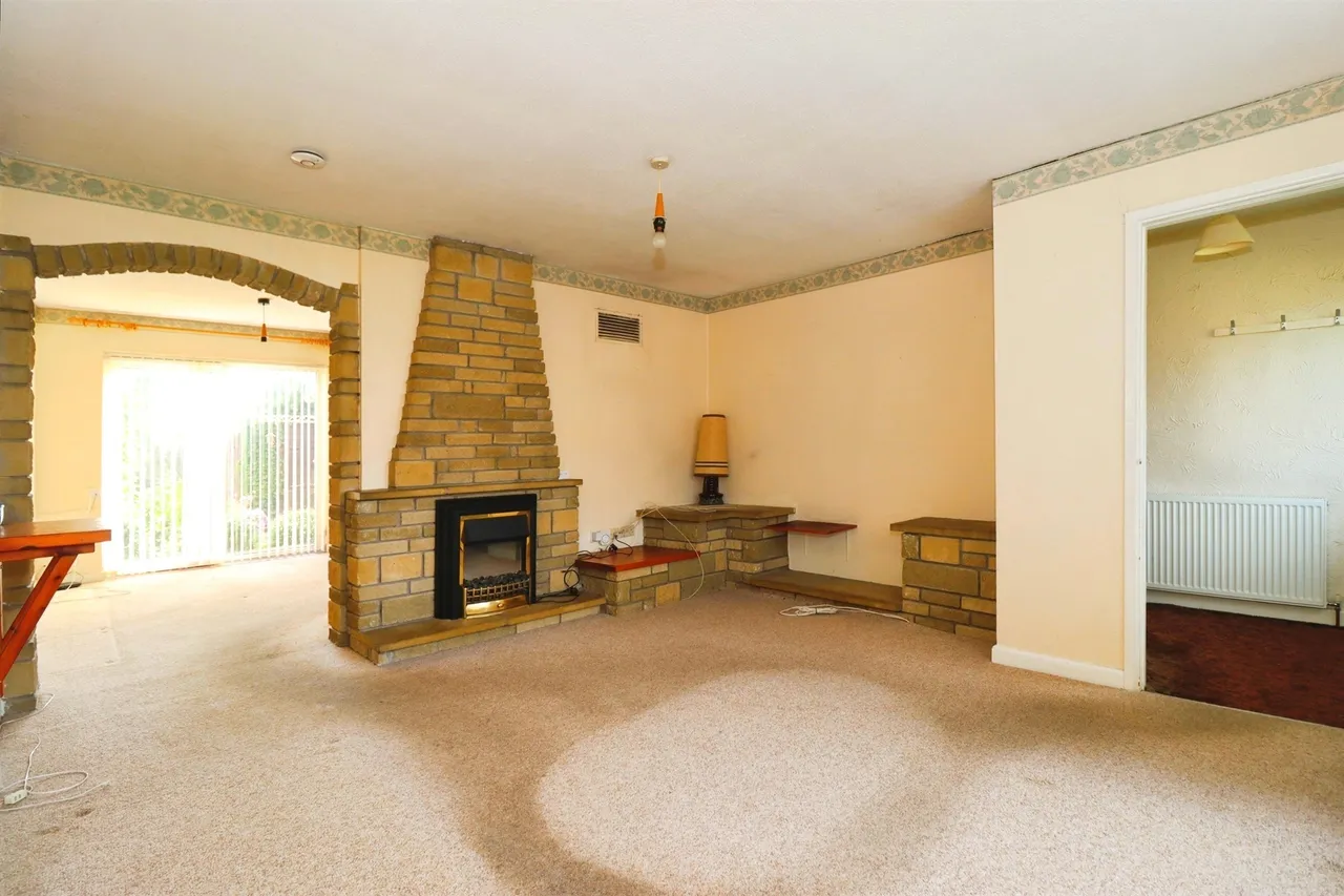 Lyndale Road, Yate, BS37, photo 4