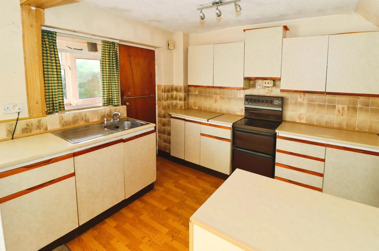 Lyndale Road, Yate, BS37, photo 7