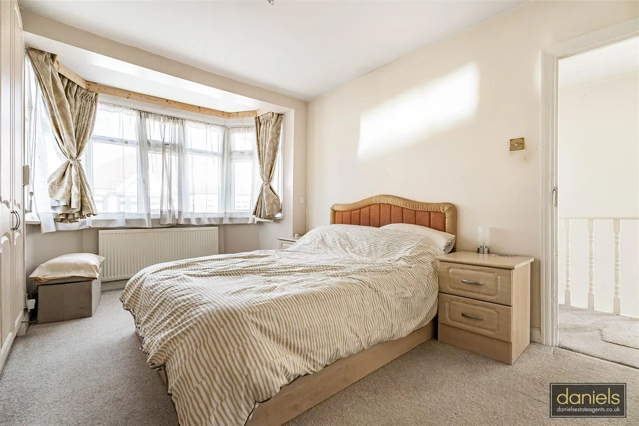 Elms Gardens, Wembley, HA0, photo 4