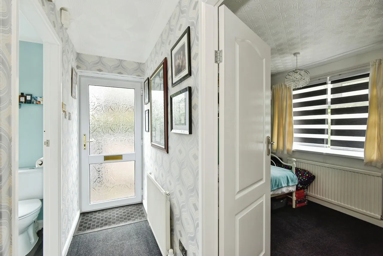 Oakwood Crescent, Sandbach, CW11, photo 14