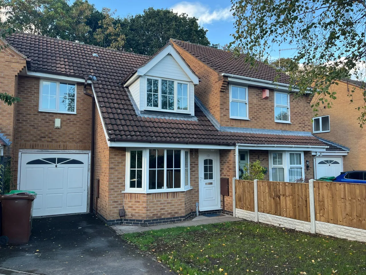 Ellwood Crescent, Wollaton, NG8, photo 13