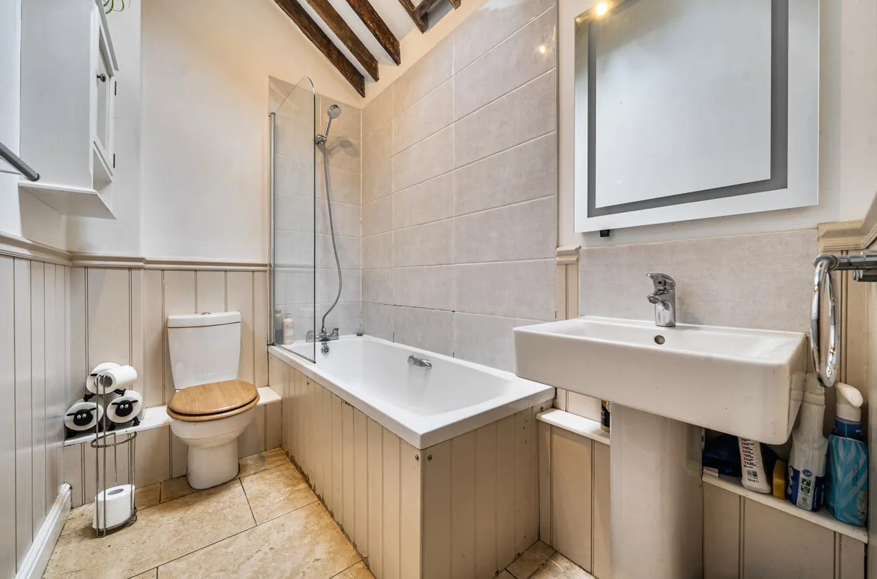 Dairy Place, Micheldever, SO21, photo 6