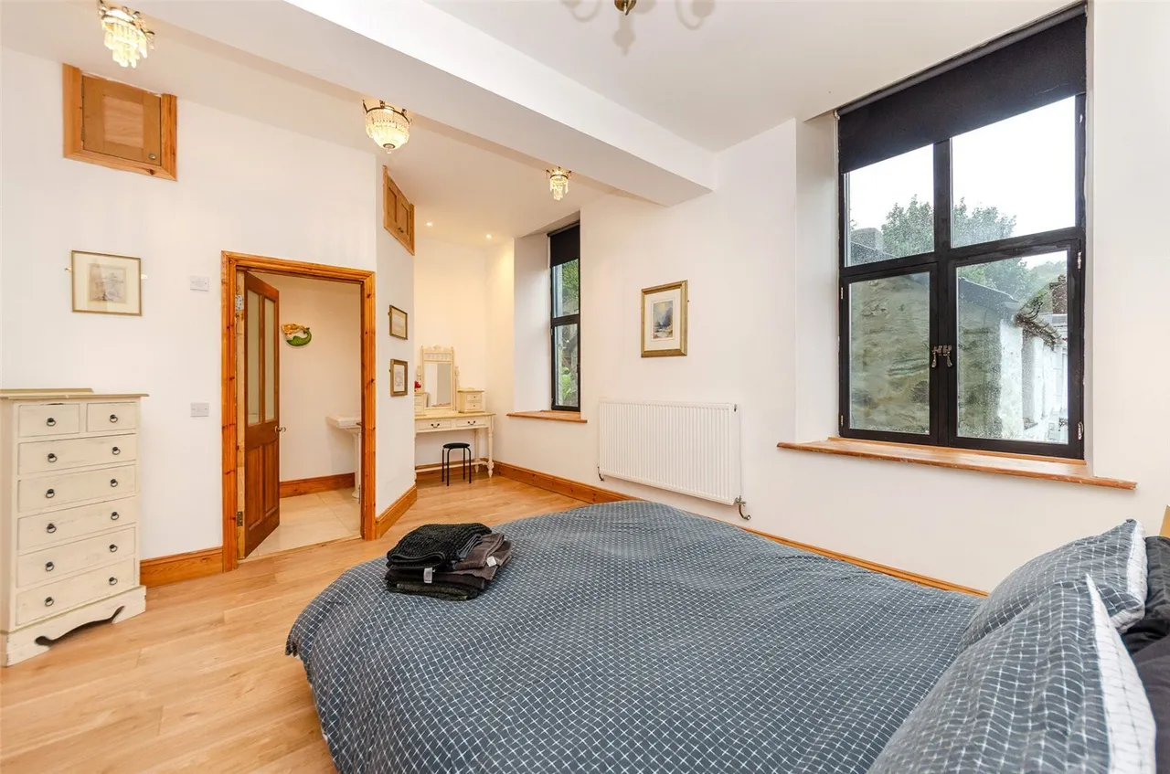 Bryn Crwn, Cwm-y-Glo, photo 19