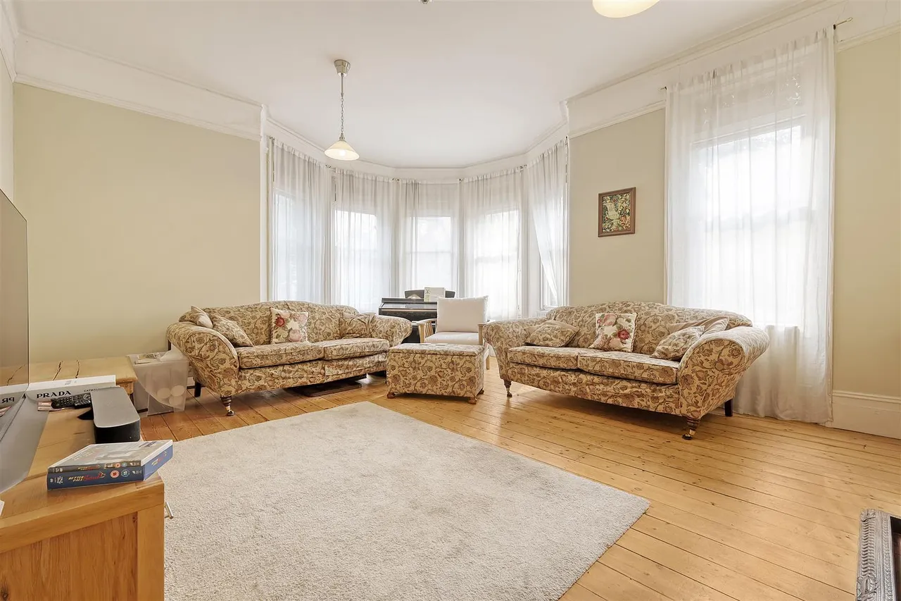Aberdeen Road, London, N5, photo 2