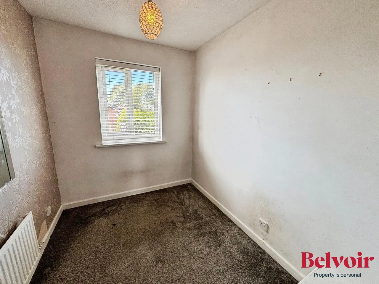 Hodge Clough Road, Oldham, OL1, photo 13