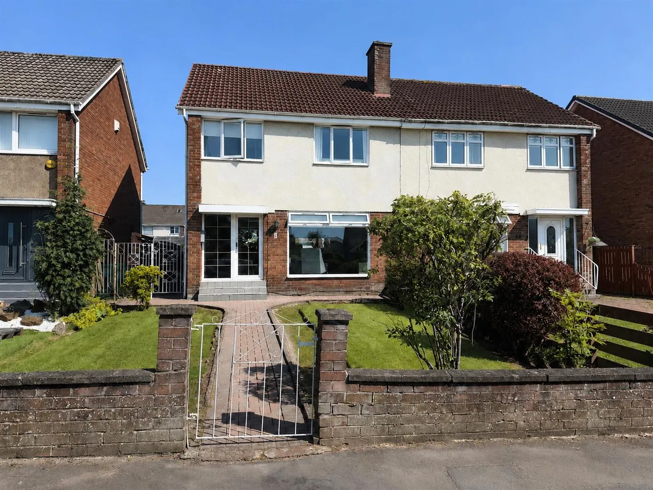 3 bed house for sale — Calderbraes Avenue, Uddingston, Glasgow, G71 6DT
