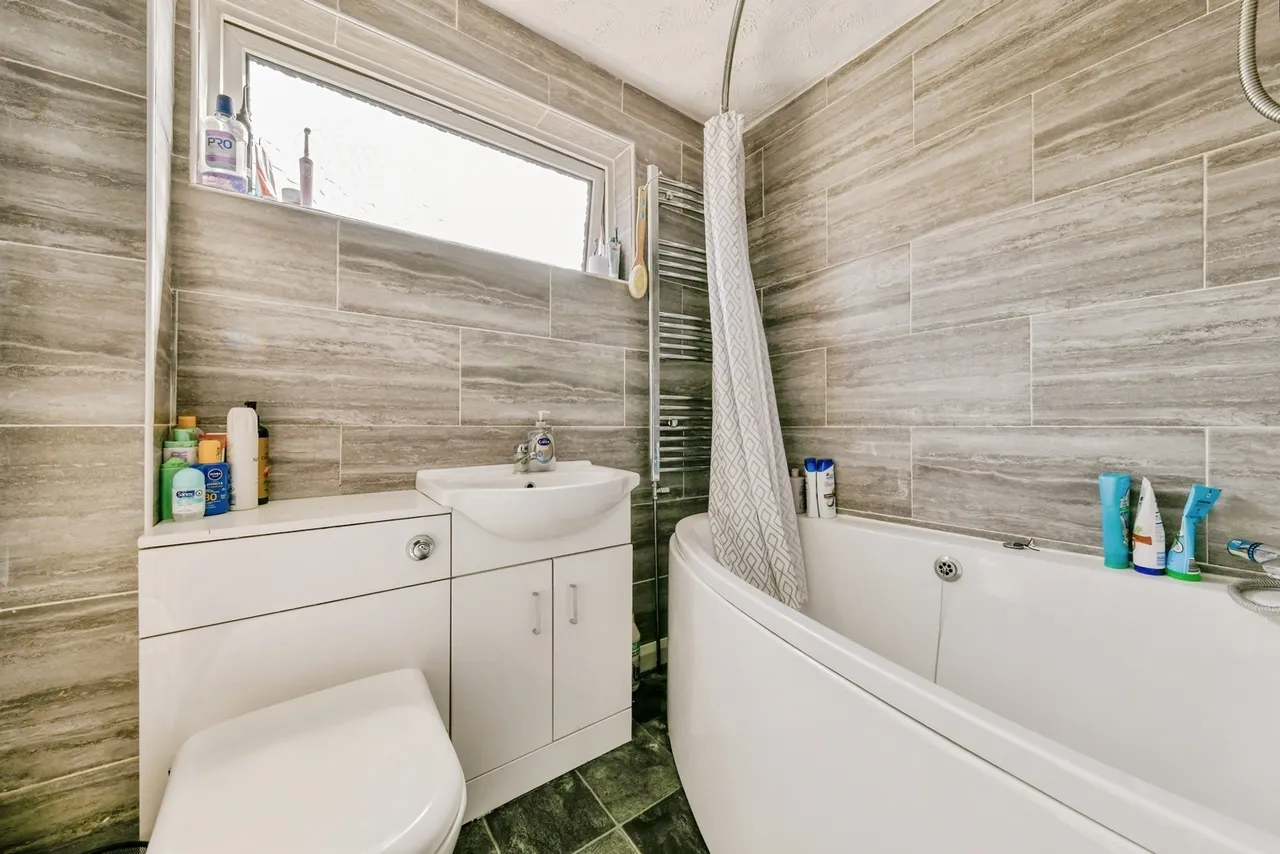 Sefton Road, STEVENAGE, Hertfordshire, SG1, photo 22