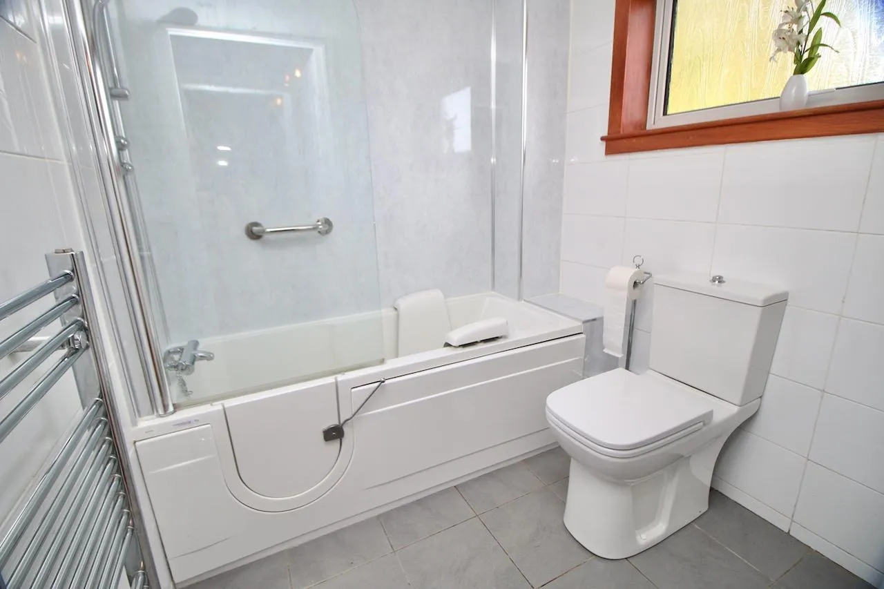 Abbotsford Court, Cumbernauld, G67 4BQ, photo 14