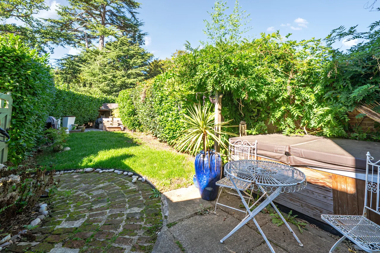 North Ride, Welwyn, AL6, photo 16