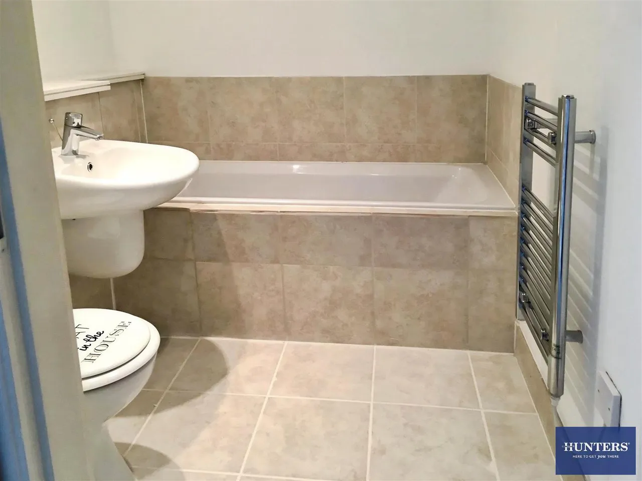 Dewsbury Road, Elland, HX5, photo 8