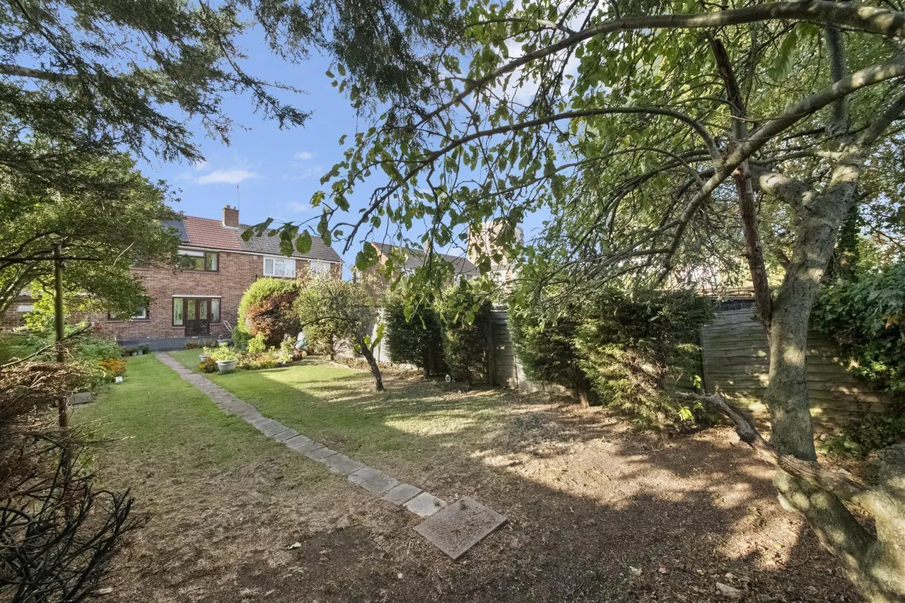 Reynolds Road, Hayes, photo 4