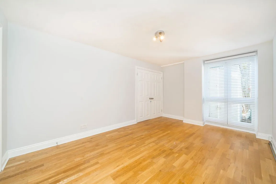 Grange Road, W4, photo 5