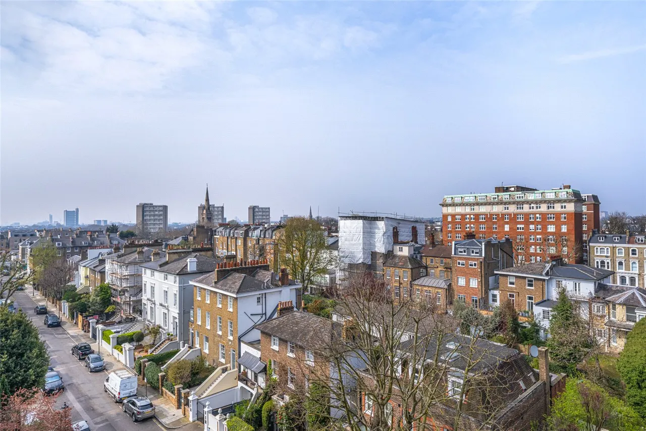 Mortimer Court, Abbey Road, St John's Wood, London, NW8, photo 4