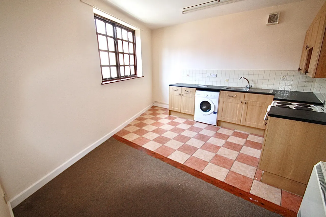 Spring Head, Wednesbury, WS10, photo 2