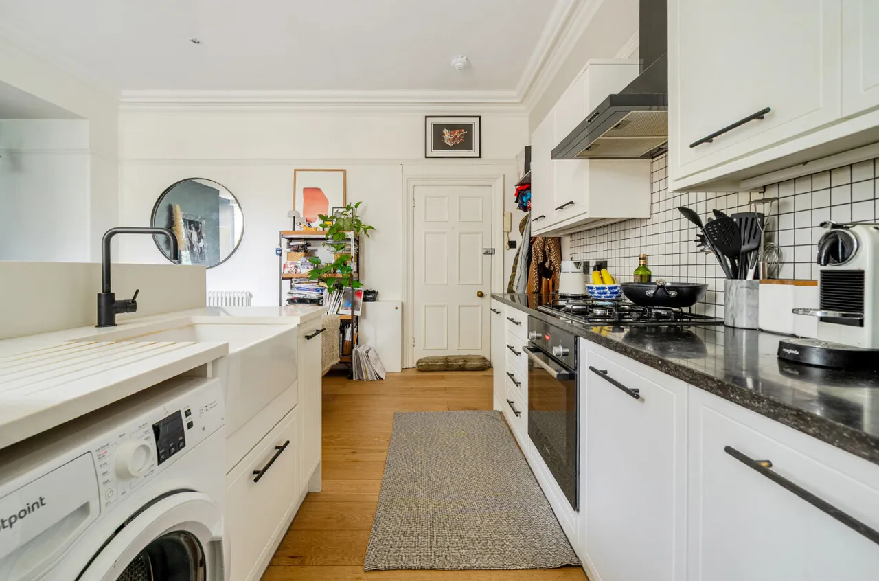 Lower Edgeborough Road, Guildford, GU1, photo 14