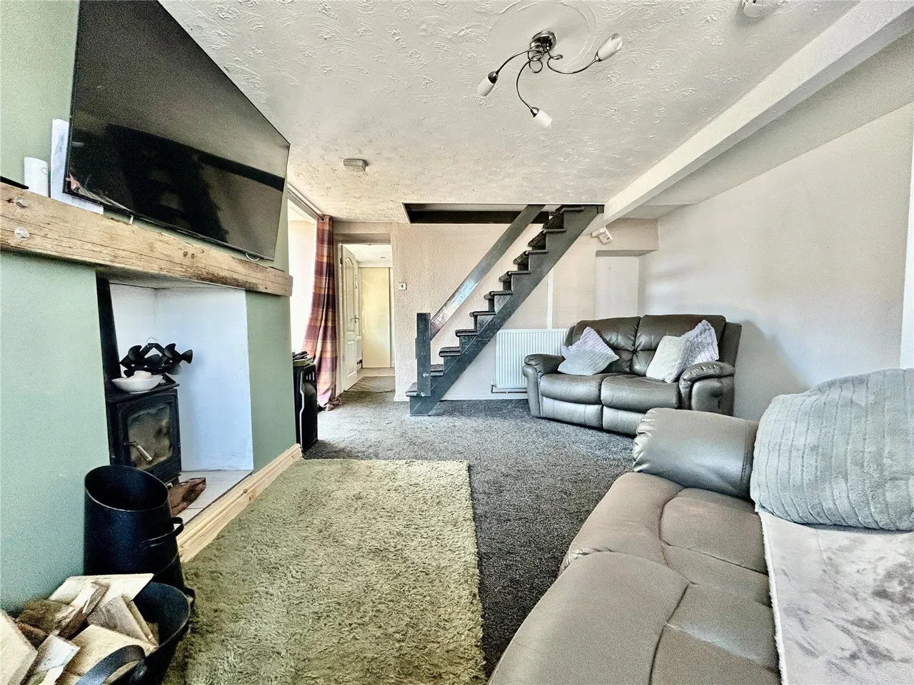 Holyhead Road, Gaerwen, LL60, photo 5