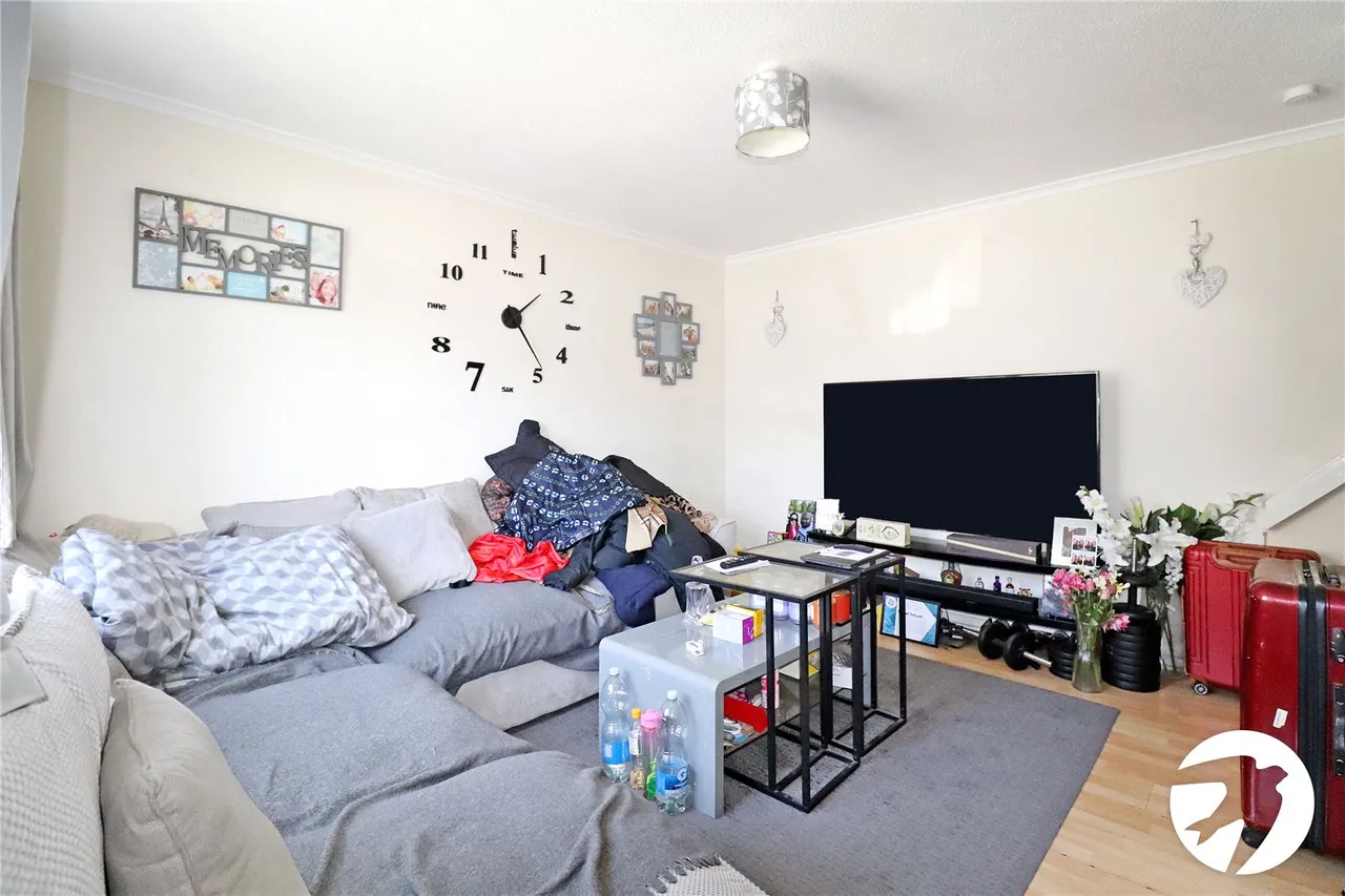 Rollesby Way, London, SE28, photo 6
